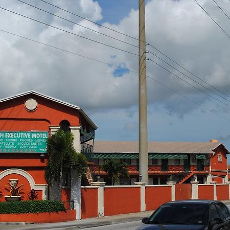 Hialeah Executive Motel マイアミ・スプリングス エクステリア 写真