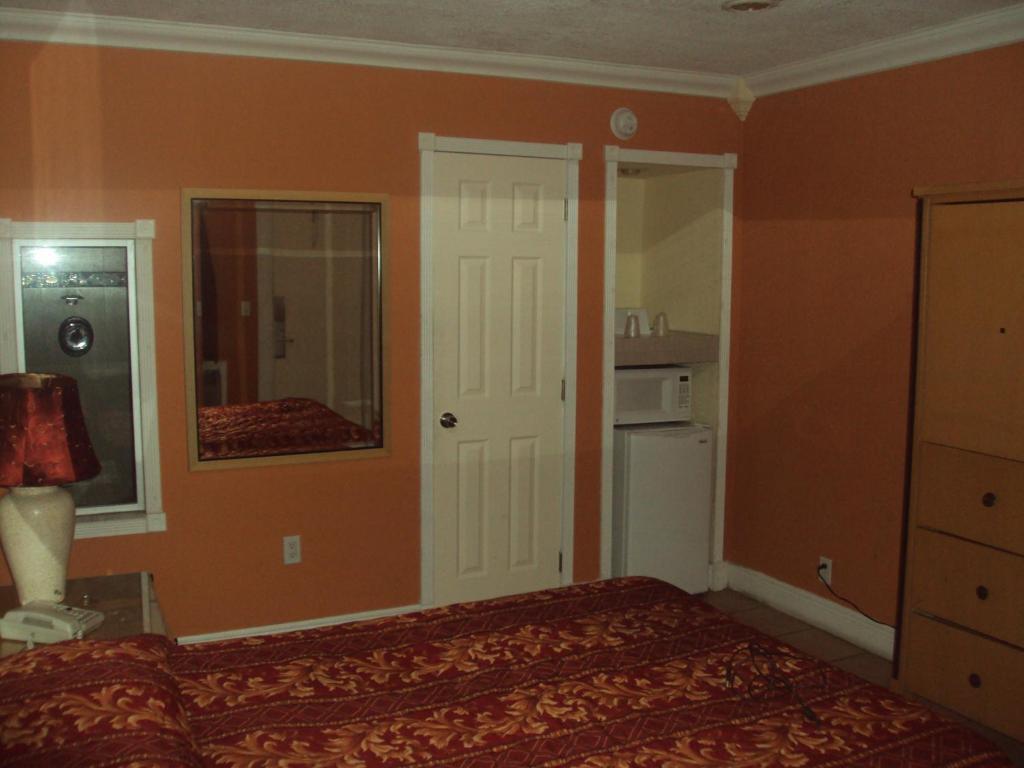 Hialeah Executive Motel マイアミ・スプリングス 部屋 写真