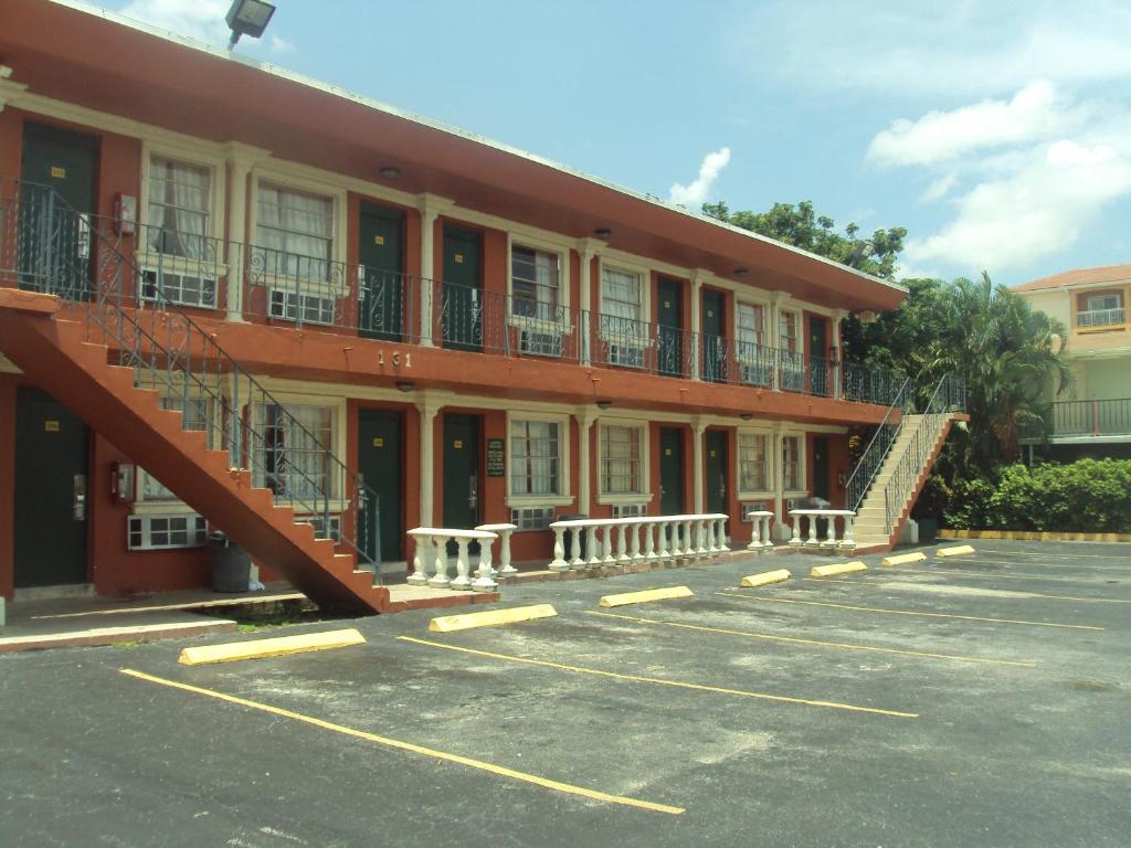 Hialeah Executive Motel マイアミ・スプリングス エクステリア 写真