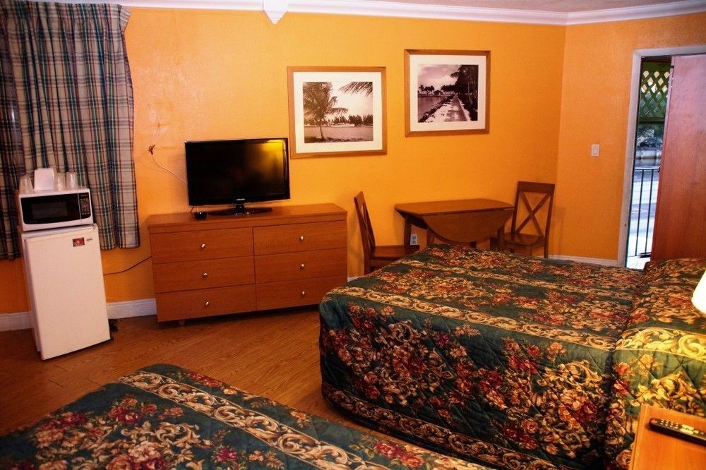 Hialeah Executive Motel マイアミ・スプリングス エクステリア 写真